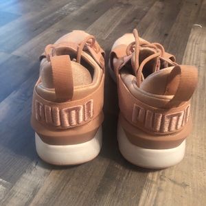 Puma Ignite Sneakers